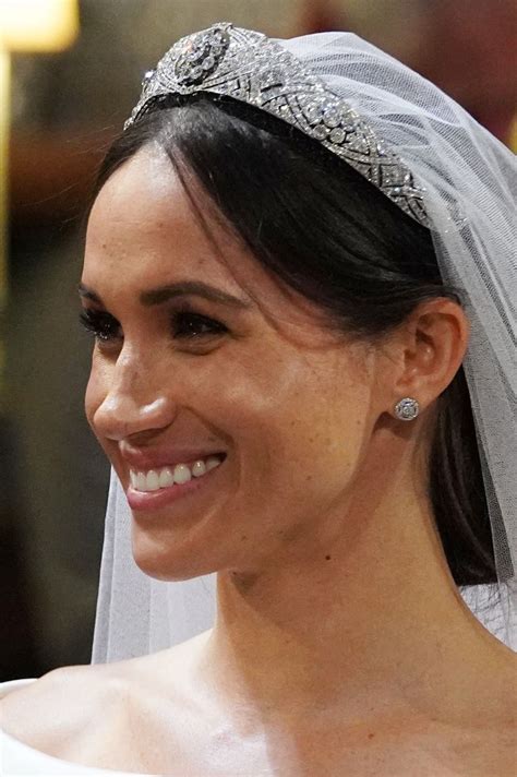 meghan markle earrings wedding